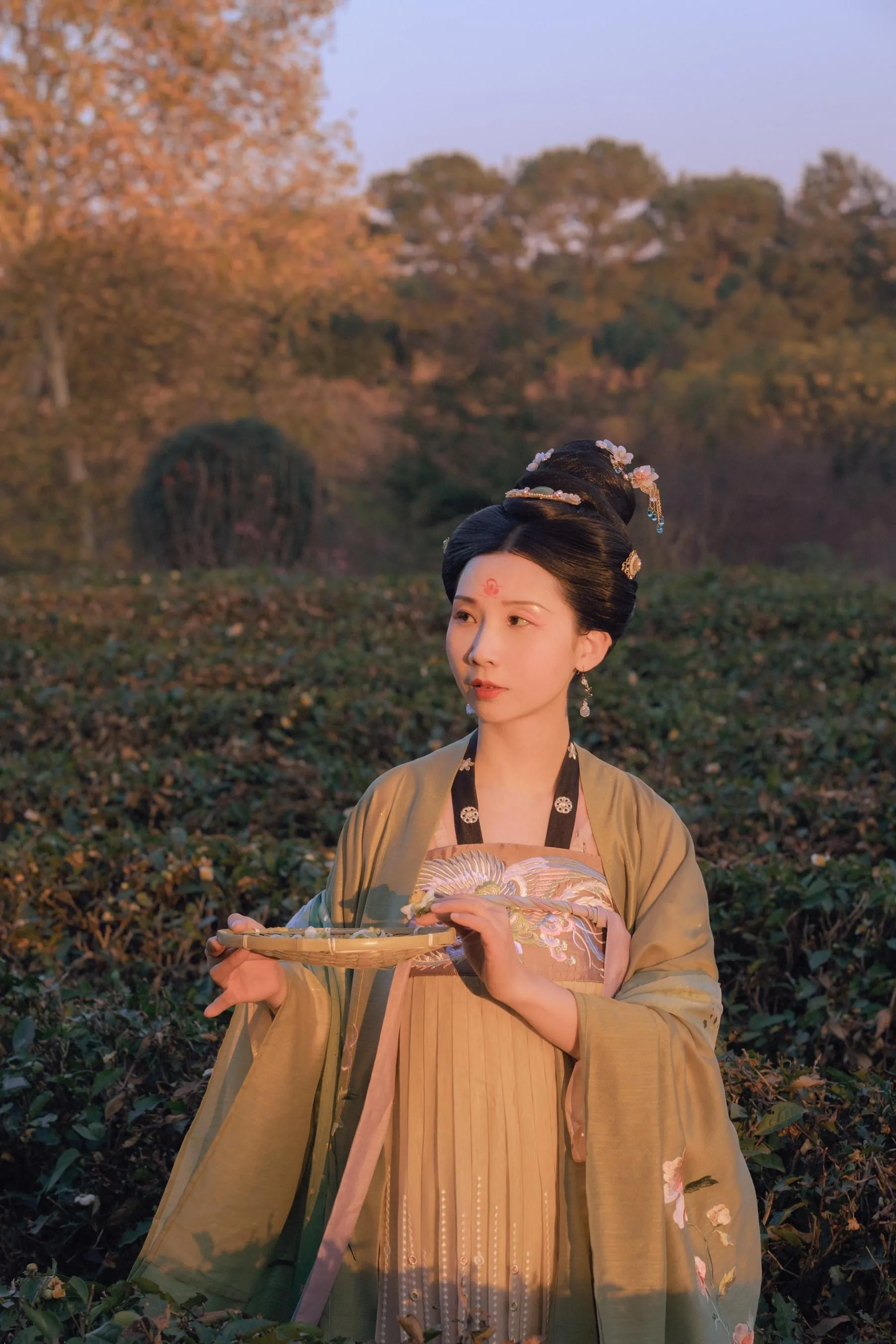 [YITUYU艺图语]2021.09.27 苏幕遮 唱小游 [26P]插图1